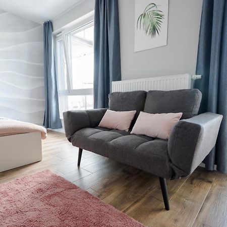 Apartament Alfa z parkingiem Poznań Zewnętrze zdjęcie